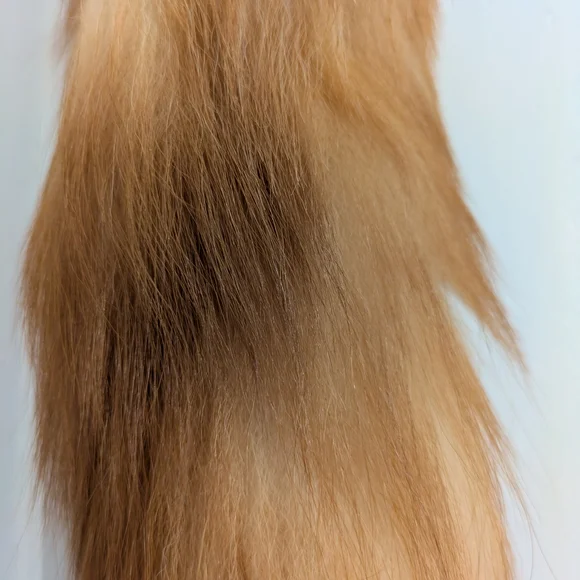 Fox Fur Tail With Keychain - Picture 2 of 3